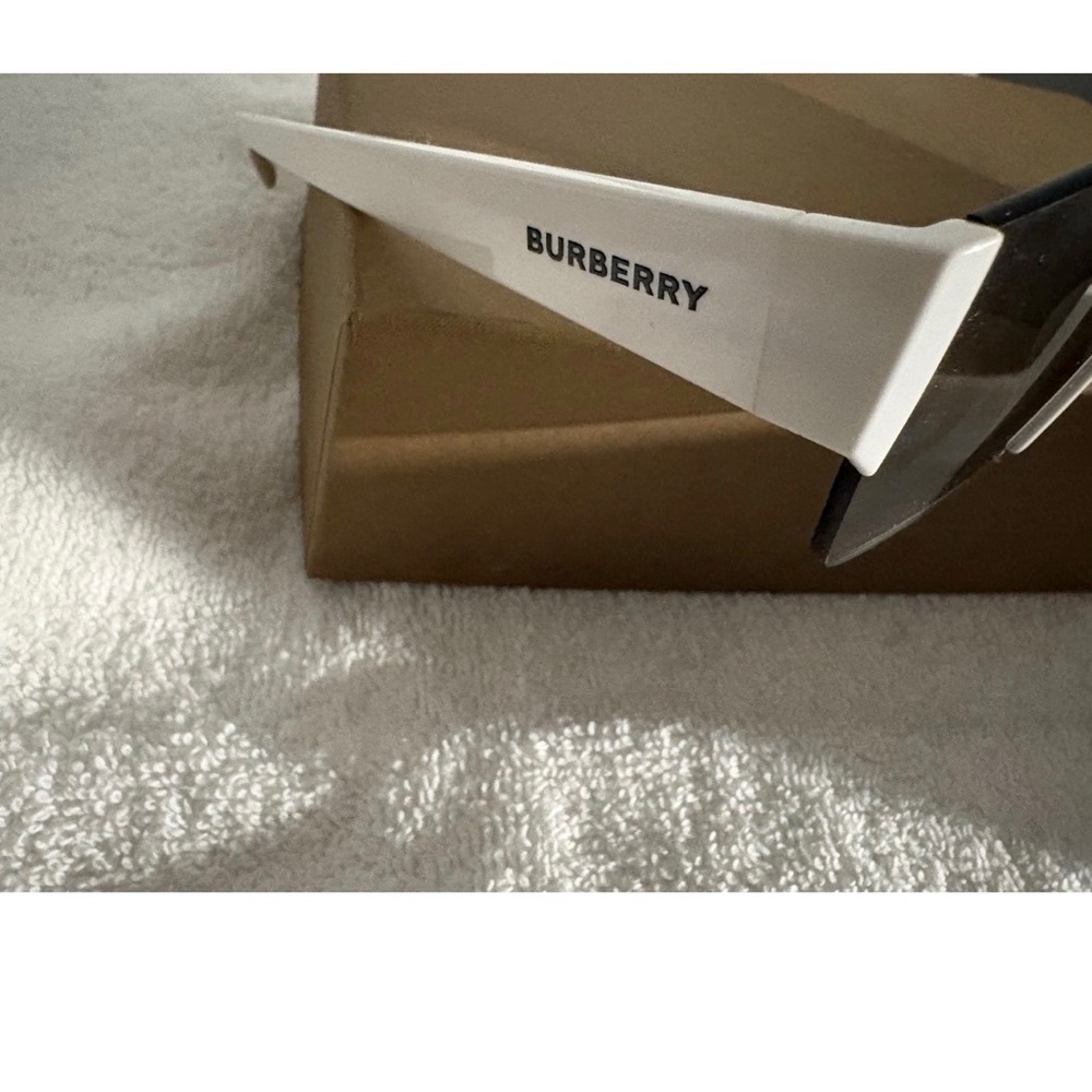 Burberry White Temple Sunglasses with Black Logo